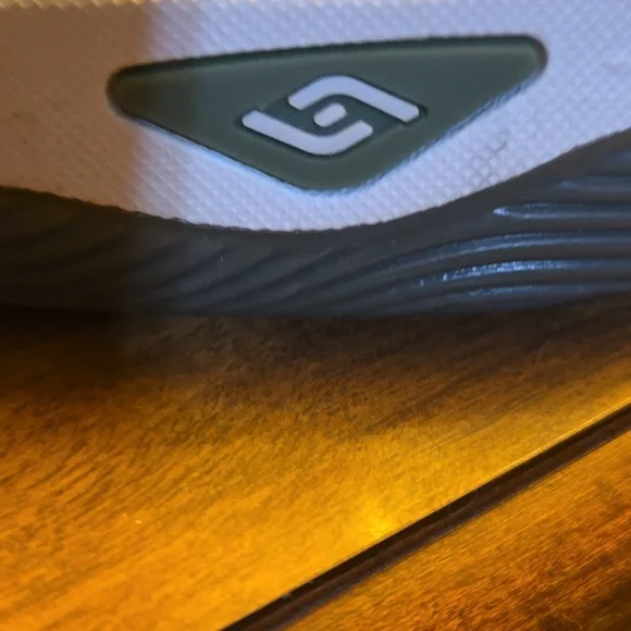 Slip-on Shoes - Picture 5 of 5